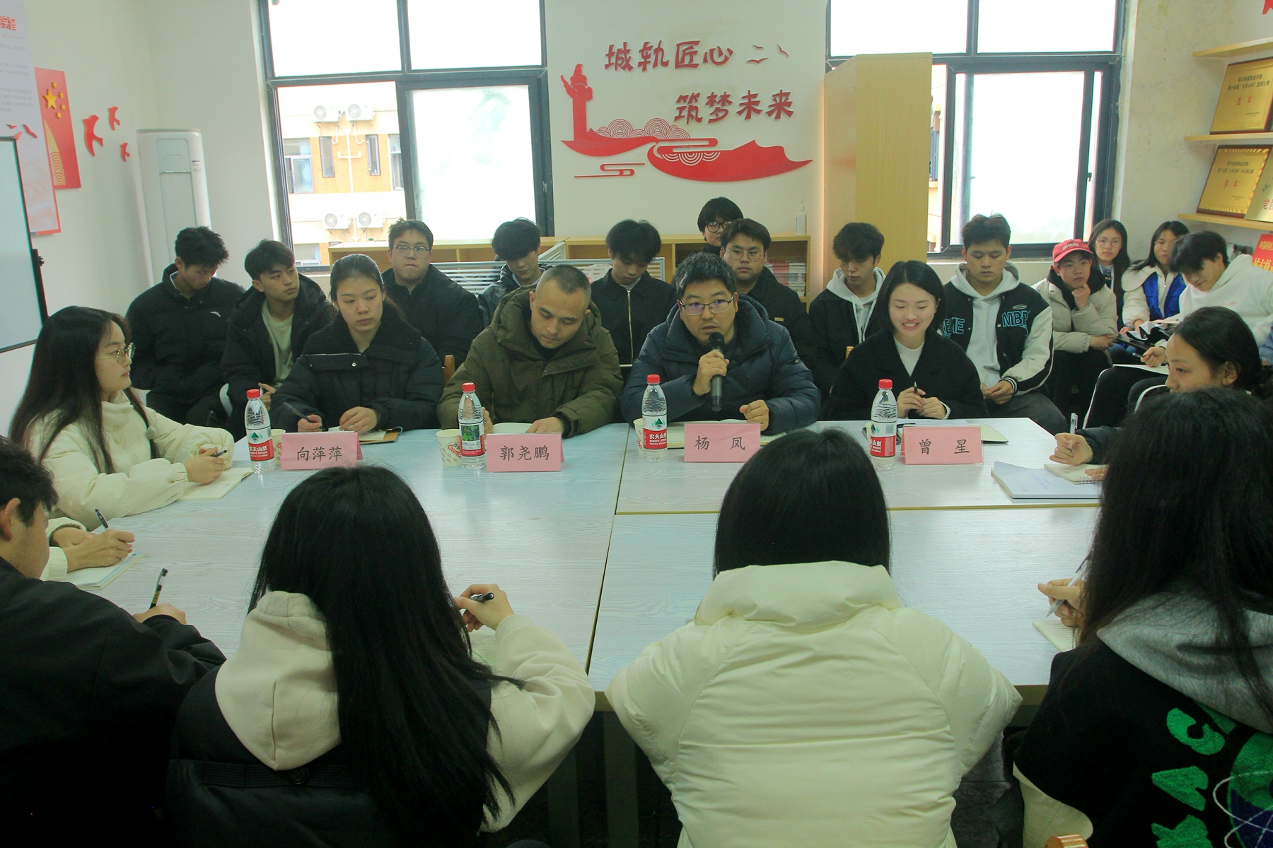 活动图片1.jpg